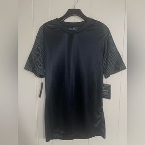 Nike Breathe Workout Shirt (New)
